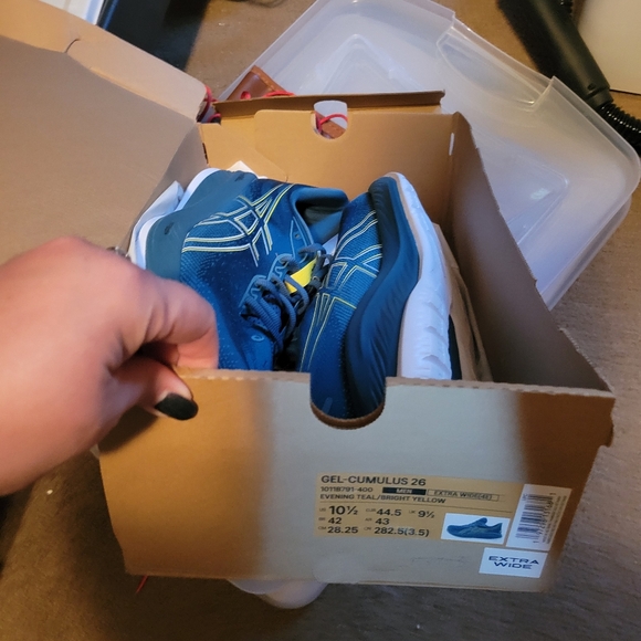 Basics Gel-Cumulus 26 Mens color: evening teal/bright yellow. Size 10.5 ex wide. - Picture 3 of 5